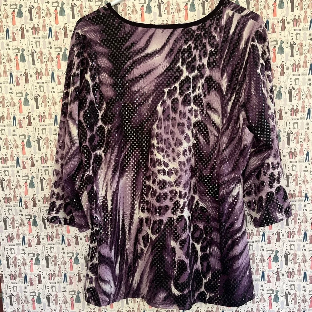 Sequined top 🖤 - Picture 2 of 5